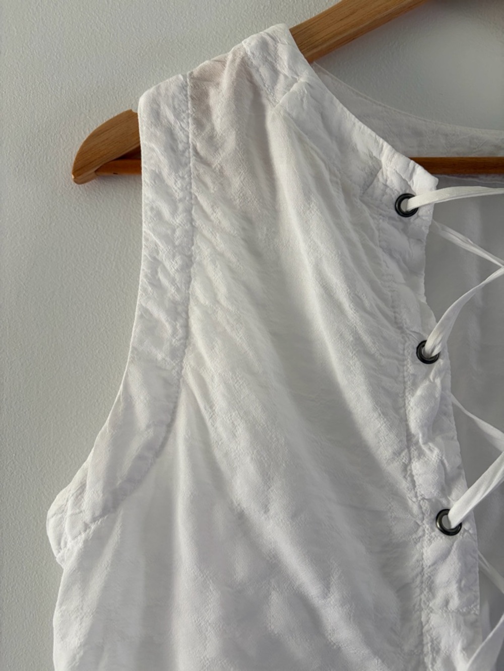 Anthropologie Cloth & Stone Size S White Back Lace-Up Top Cottagecore Festival - Picture 3 of 9